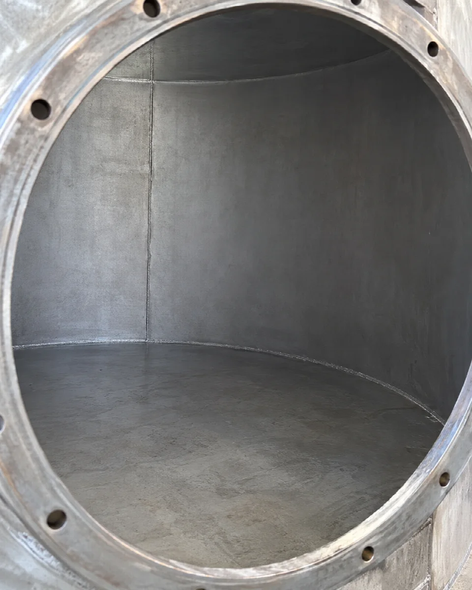 Revestimiento interior de un tanque — Soporte